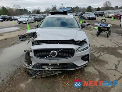 Zdjęcie 13 z 13 samochodu: 2024 VOLVO S60 CORE VIN:7JRL12FK5RG317633 - miniatura