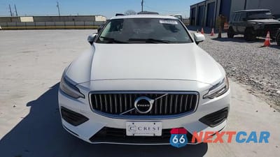 Zdjęcie 13 z 13 samochodu: 2020 VOLVO S60 T6 MOMENTUM VIN:7JRA22TK3LG057264 - miniatura