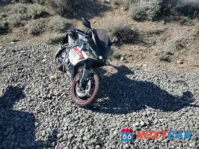 Zdjęcie 10 z 10 samochodu: 2025 YAMAHA YFZ320 A VIN:MH3RH25E1SK002381 - miniatura