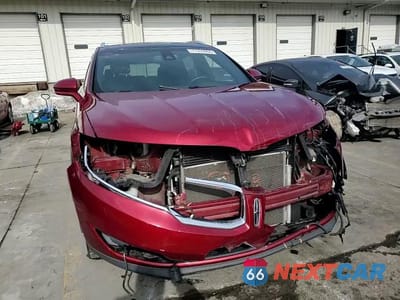 Zdjęcie 15 z 15 samochodu: 2016 LINCOLN MKX RESERVE VIN:2LMTJ8LR6GBL51815 - miniatura