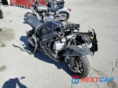 Zdjęcie 10 z 10 samochodu: 2017 SUZUKI GSX-R600 VIN:JS1GN7FA5H2100775 - miniatura