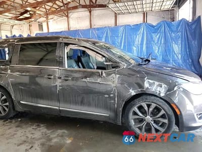 Zdjęcie 14 z 14 samochodu: 2018 CHRYSLER PACIFICA LIMITED VIN:2C4RC1GG9JR104761 - miniatura