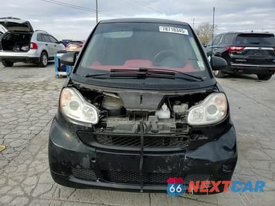 Zdjęcie 13 z 13 samochodu: 2011 SMART FORTWO PURE VIN:WMEEJ3BA9BK443122 - miniatura
