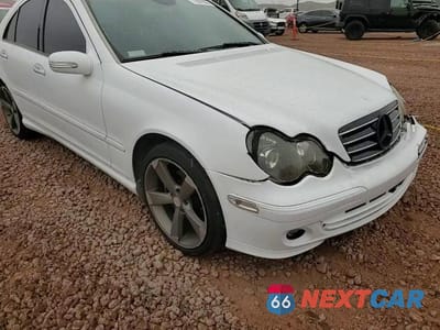Zdjęcie 13 z 13 samochodu: 2007 MERCEDES-BENZ C 280 VIN:WDBRF54HX7A936939 - miniatura