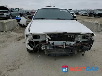 Zdjęcie 14 z 14 samochodu: 2006 FORD CROWN VICTORIA POLICE INTERCEPTOR VIN:2FAHP71W96X154667 - miniatura