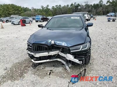 Zdjęcie 14 z 14 samochodu: 2023 BMW M550XI VIN:WBA13BK09PCM32189 - miniatura