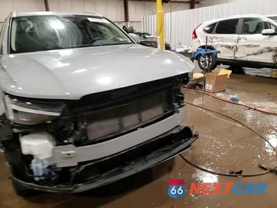 Zdjęcie 15 z 15 samochodu: 2024 VOLVO XC40 ULTIMATE VIN:YV4L12UF4R2314673 - miniatura