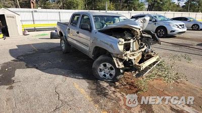 Zdjęcie 13 z 13 samochodu: 2014 TOYOTA TACOMA DOUBLE CAB VIN:3TMLU4EN1EM143539 - miniatura