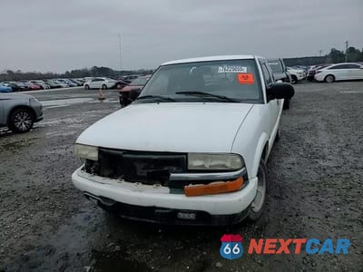 Zdjęcie 13 z 13 samochodu: 2000 CHEVROLET S TRUCK S10 VIN:1GCCS19W8Y8135972 - miniatura