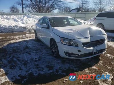 Zdjęcie 14 z 14 samochodu: 2015 VOLVO S60 PREMIER VIN:YV140MFB8F1317927 - miniatura