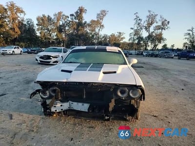 Zdjęcie 14 z 14 samochodu: 2016 DODGE CHALLENGER R VIN:2C3CDZBT2GH299661 - miniatura