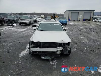 Zdjęcie 14 z 14 samochodu: 2017 BMW 320 XI VIN:WBA8E5G34HNU44642 - miniatura