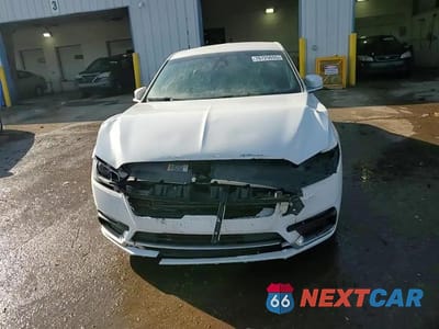 Zdjęcie 13 z 13 samochodu: 2018 LINCOLN CONTINENTAL VIN:1LN6L9UK6J5617162 - miniatura