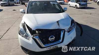 Zdjęcie 14 z 14 samochodu: 2019 NISSAN KICKS SV VIN:3N1CP5CU2KL567758 - miniatura