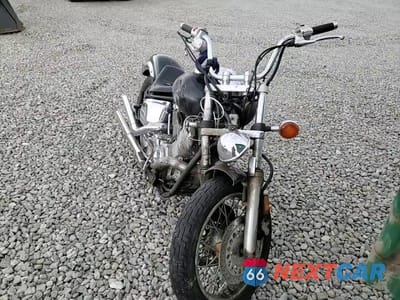 Zdjęcie 10 z 10 samochodu: 2003 YAMAHA XVS1100 A VIN:JYAVP11E33A034963 - miniatura