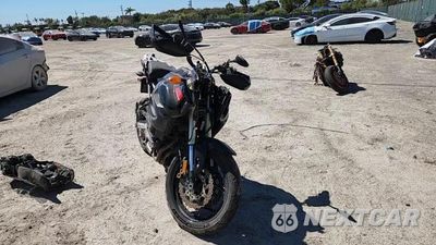 Zdjęcie 11 z 11 samochodu: 2012 YAMAHA XT1200Z VIN:JYADP03E6CA000650 - miniatura