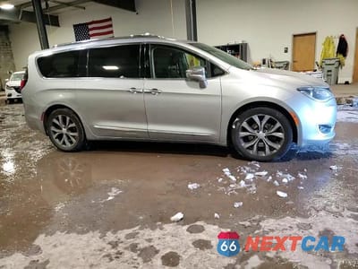 Zdjęcie 14 z 14 samochodu: 2017 CHRYSLER PACIFICA LIMITED VIN:2C4RC1GGXHR669790 - miniatura