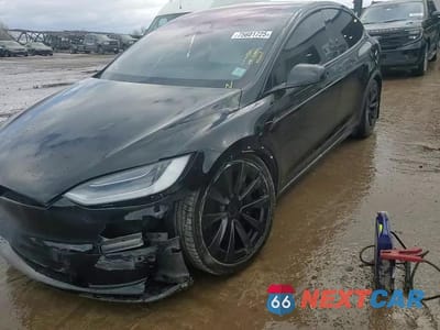 Zdjęcie 13 z 13 samochodu: 2023 TESLA MODEL X VIN:7SAXCDE54PF376197 - miniatura