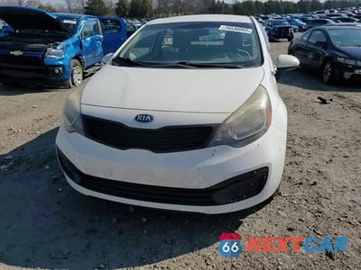 Zdjęcie 13 z 13 samochodu: 2015 KIA RIO LX VIN:KNADM4A35F6428333 - miniatura
