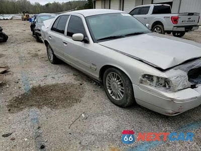 Zdjęcie 11 z 14 samochodu: 2010 MERCURY GRAND MARQUIS LS VIN:2MEBM7FV0AX631924 - miniatura