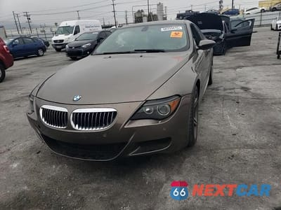 Zdjęcie 11 z 13 samochodu: 2006 BMW M6 VIN:WBSEH93446B797635 - miniatura