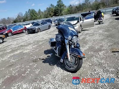 Zdjęcie 9 z 9 samochodu: 2009 HARLEY-DAVIDSON FLHTCU VIN:1HD1FC4199Y639725 - miniatura