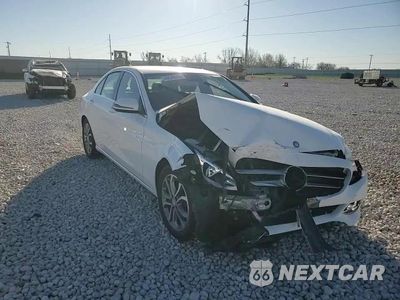 Zdjęcie 11 z 14 samochodu: 2016 MERCEDES-BENZ C 300 VIN:55SWF4JB9GU158184 - miniatura