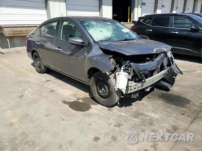 Zdjęcie 11 z 15 samochodu: 2018 NISSAN VERSA S VIN:3N1CN7AP0JL879364 - miniatura