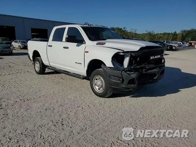 Zdjęcie 10 z 15 samochodu: 2022 RAM 2500 TRADESMAN VIN:3C6UR5CJ5NG344412 - miniatura