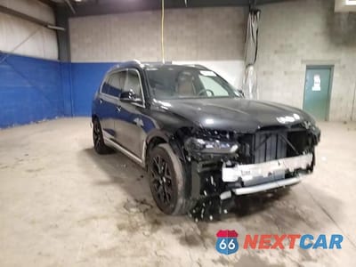 Zdjęcie 15 z 17 samochodu: 2025 BMW X7 XDRIVE40I VIN:5UX23EM05S9X70103 - miniatura