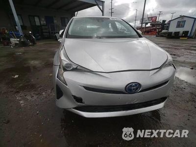 Zdjęcie 11 z 15 samochodu: 2017 TOYOTA PRIUS VIN:JTDKBRFU6H3029594 - miniatura