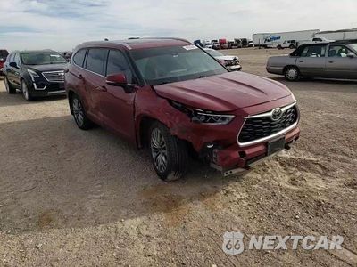 Zdjęcie 11 z 16 samochodu: 2021 TOYOTA HIGHLANDER PLATINUM VIN:5TDFZRBH5MS064366 - miniatura