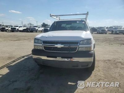 Zdjęcie 10 z 14 samochodu: 2005 CHEVROLET SILVERADO C2500 HEAVY DUTY VIN:1GBHC29U95E260049 - miniatura