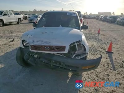 Zdjęcie 10 z 13 samochodu: 1996 TOYOTA RAV4 VIN:JT3XP10V2T0002921 - miniatura