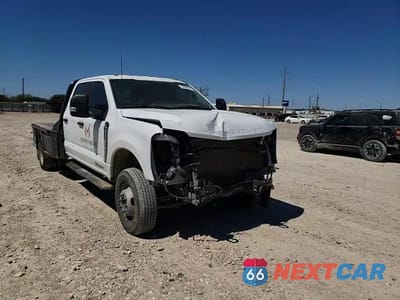 Zdjęcie 11 z 16 samochodu: 2023 FORD F350 SUPER DUTY VIN:1FD8W3HT9PED27345 - miniatura