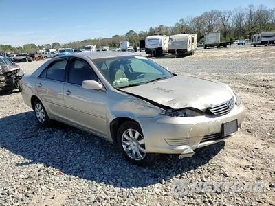Zdjęcie 10 z 14 samochodu: 2005 TOYOTA CAMRY LE VIN:4T1BE32K05U514842 - miniatura