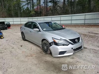 Zdjęcie 10 z 14 samochodu: 2017 NISSAN ALTIMA 2.5 VIN:1N4AL3AP3HC253810 - miniatura