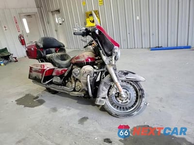 Zdjęcie 9 z 9 samochodu: 2011 HARLEY-DAVIDSON FLHTK VIN:1HD1KEM16BB619173 - miniatura