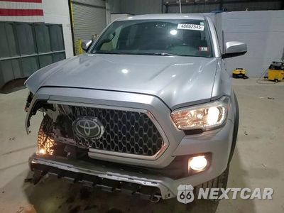 Zdjęcie 10 z 15 samochodu: 2018 TOYOTA TACOMA DOUBLE CAB VIN:5TFCZ5AN9JX147114 - miniatura
