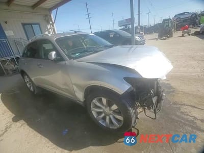 Zdjęcie 11 z 16 samochodu: 2004 INFINITI FX35 VIN:JNRAS08W94X212982 - miniatura