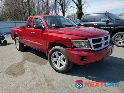 Zdjęcie 11 z 13 samochodu: 2008 DODGE DAKOTA SXT VIN:1D7HE32K78S601576 - miniatura