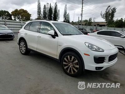 Zdjęcie 12 z 14 samochodu: 2016 PORSCHE CAYENNE SE HYBRID VIN:WP1AE2A26GLA63905 - miniatura