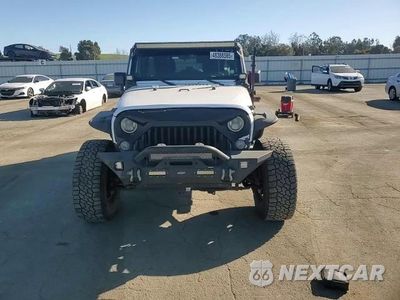 Zdjęcie 10 z 14 samochodu: 2014 JEEP WRANGLER UNLIMITED SAHARA VIN:1C4BJWEG6EL103363 - miniatura