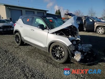 Zdjęcie 11 z 14 samochodu: 2021 VOLVO XC40 RECHARGE VIN:YV4ED3UR3M2538719 - miniatura