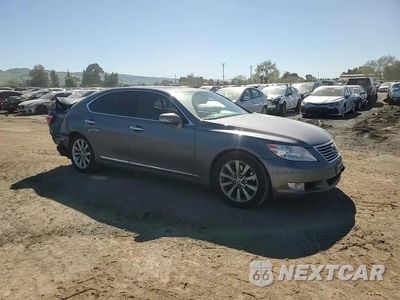 Zdjęcie 10 z 15 samochodu: 2012 LEXUS LS 460 VIN:JTHBL5EF9C5113073 - miniatura