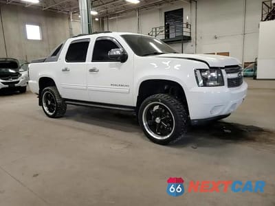 Zdjęcie 10 z 14 samochodu: 2011 CHEVROLET AVALANCHE LT VIN:3GNTKFE39BG237976 - miniatura