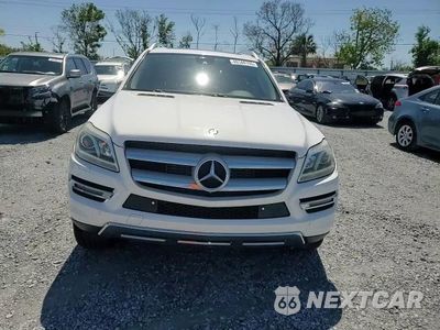 Zdjęcie 11 z 16 samochodu: 2015 MERCEDES-BENZ GL 350 BLUETEC VIN:4JGDF2EE2FA564232 - miniatura