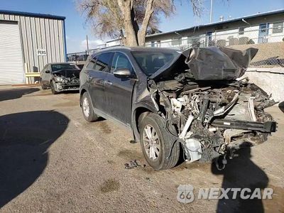 Zdjęcie 12 z 15 samochodu: 2019 KIA SORENTO L VIN:5XYPGDA30KG438928 - miniatura
