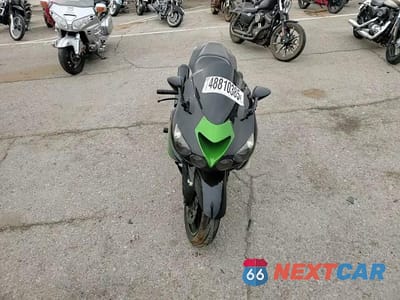 Zdjęcie 9 z 9 samochodu: 2009 KAWASAKI ZX1400 C VIN:JKBZXNC129A013642 - miniatura