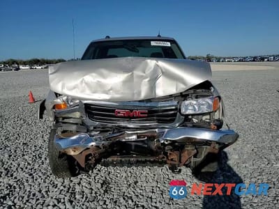 Zdjęcie 14 z 14 samochodu: 2005 GMC SIERRA K2500 HEAVY DUTY VIN:1GTHK23U75F973775 - miniatura